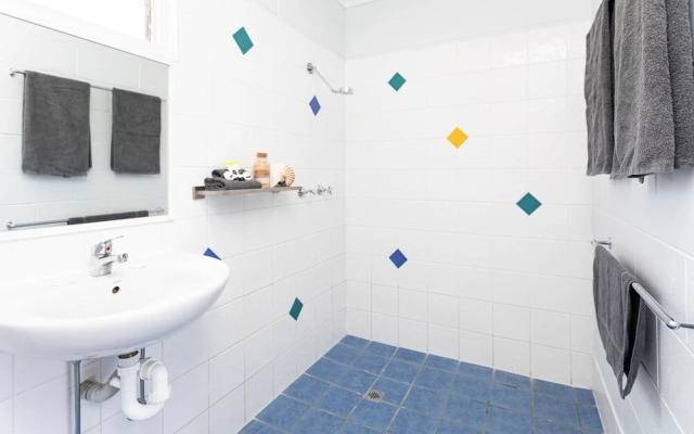 Airlie Sun & Sand Accommodation 2