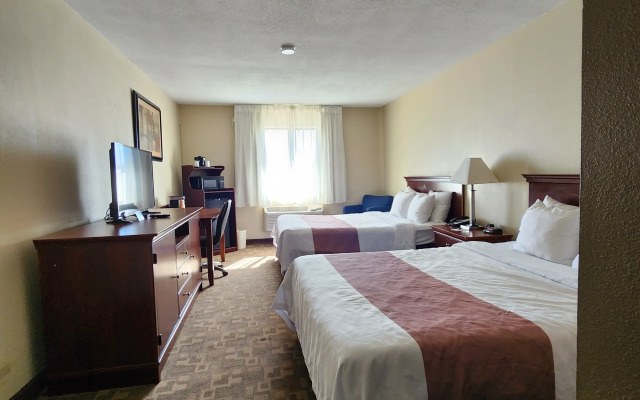 Quality Inn I-70 at Wanamaker