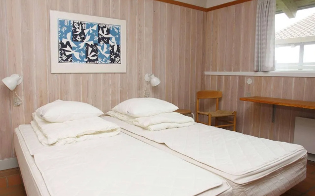 6 Person Holiday Park Home in Hanstholm