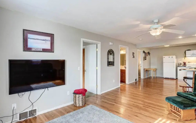 Pierre Vacation Rental w/ Grill & Fenced Yard