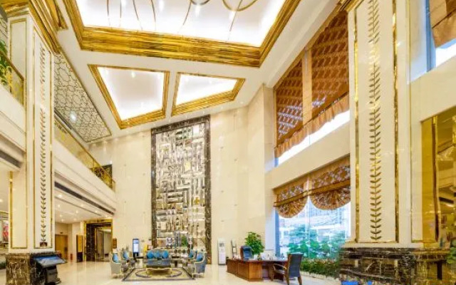 Guigang Wenhua International Hotel (City Government High-speed Railway Station)
