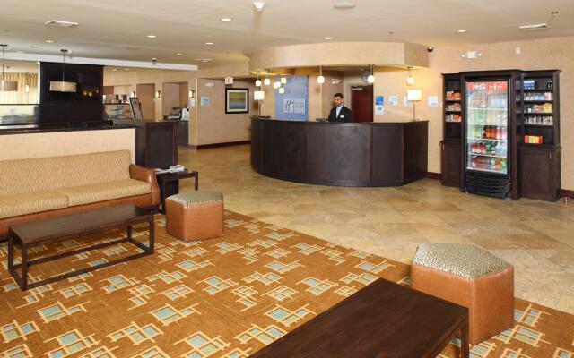 Springdale Inn & Suites