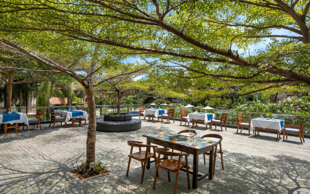 Radisson Blu Resort Goa Cavelossim Beach