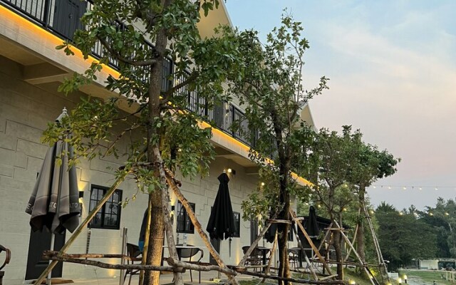 Macchiato Resort Savannakhet