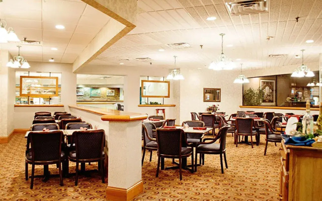 Fern Valley Hotel & Conference Center