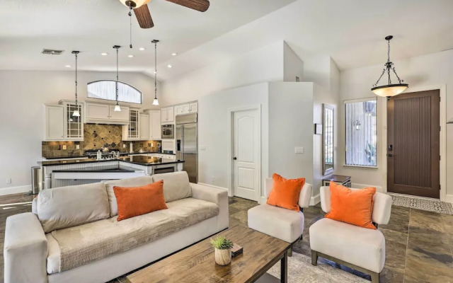 Airy Scottsdale Home: Pool, Putting Green & Grill!