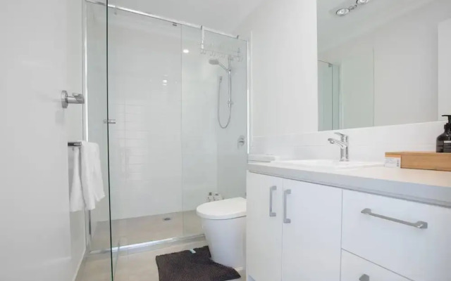 Captivating Large 4br@narre Warren