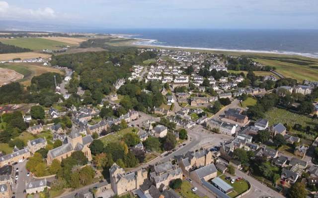 1 Argyle Place Dornoch