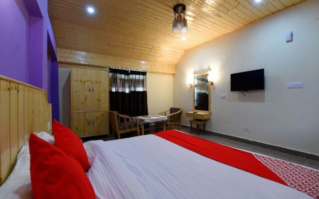 OYO 14393 Hotel Akash Hills