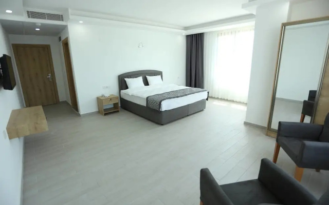 Rota 17 Hotels