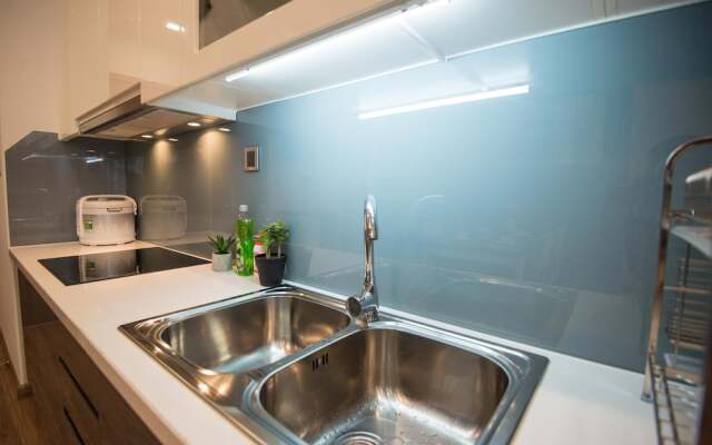 Quinn Housing Vinhomes Metropolis