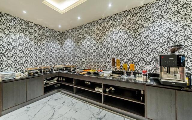 Diamond Hotel
