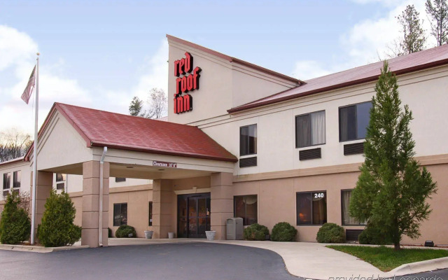 Red Roof Inn Hendersonville