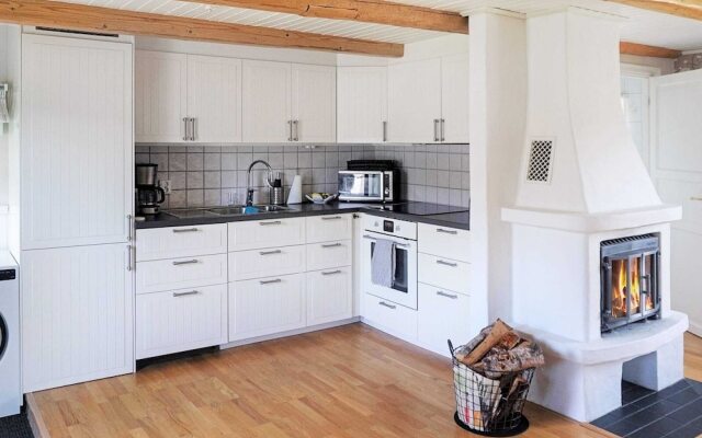 Rustic Retreat in Smaland-by Traum