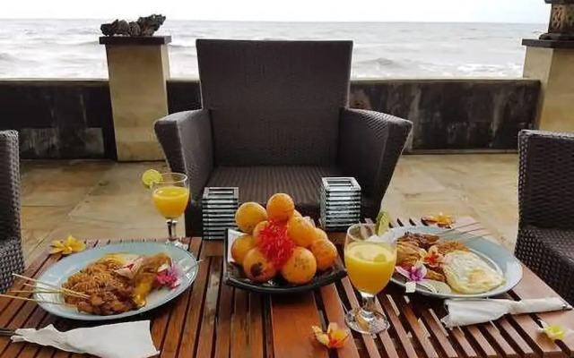The Ning Beach & Villa