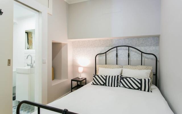 The Heart of Alfama Boutique Apartment