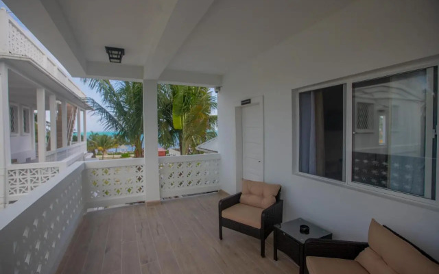 Kokomo Beach Suites