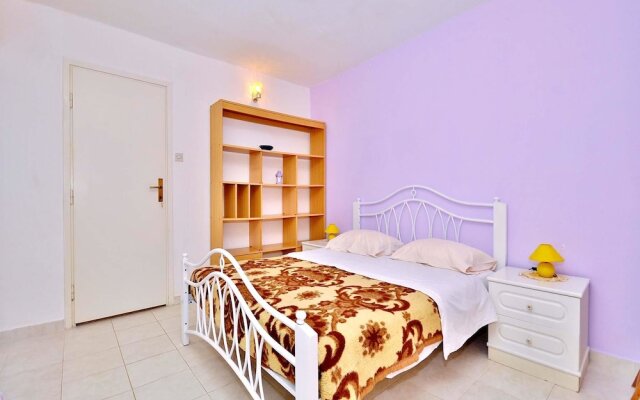 Apartments Miro Borik