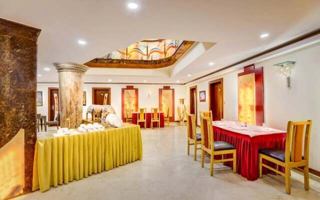 Grandeur Luxury Suites