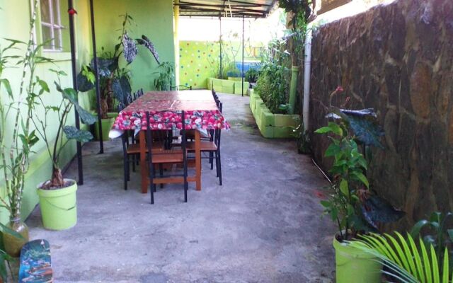 House With 3 Bedrooms in Bonne Terre, With Wonderful Mountain View, Enclosed Garden and Wifi - 16 km From the Beach