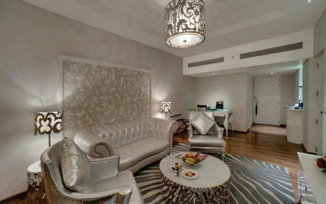 Le Meridien Surat