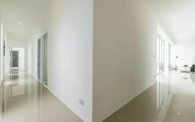 Modern 4 Bedroom Pool Villa - KHA5