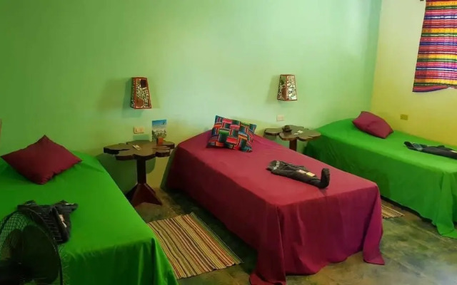 Gucumatz Lakeside Inn