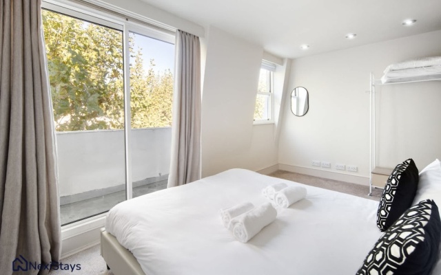 10 Mins Walk to The Oval The Kennington Retreat