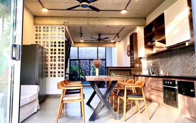 BAO's House