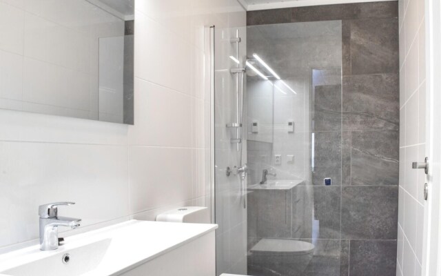 Stunning Apartment in Skulestadmo With Wifi and 3 Bedrooms