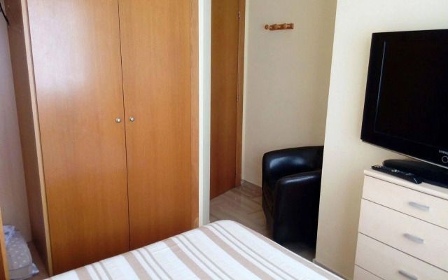 Apartamentos Gandía Universidad 3000