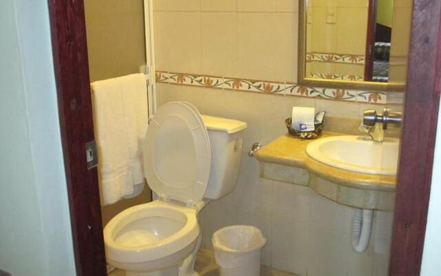 Ossi Inn Hotel