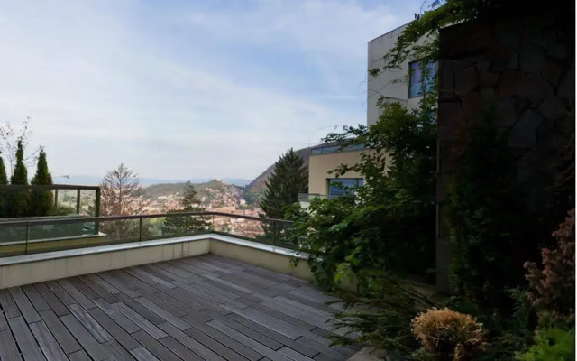 Bellevue Studio