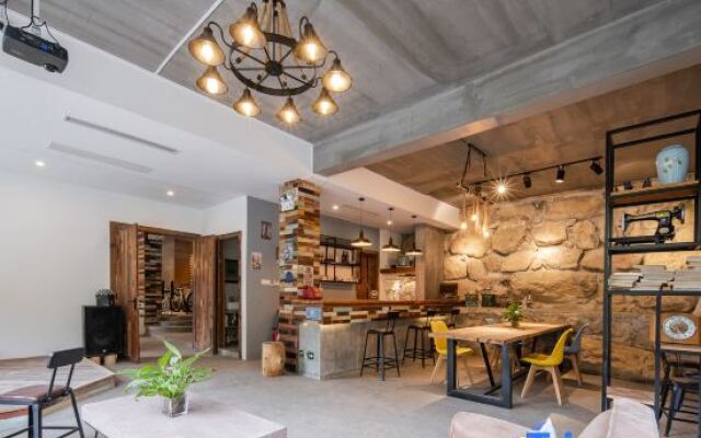 Yunqi Longshan Hostel