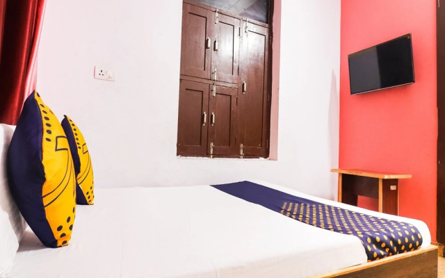 Spot On 62209 Yash Hotel