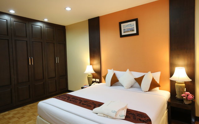 J - Town Serviced Apartments