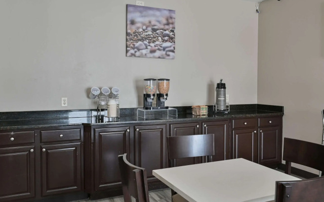 Sleep Inn & Suites Washington near Peoria