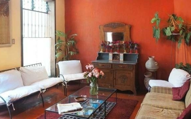 Hostal El Patio B&B