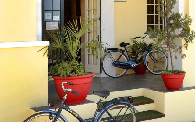 Karoo Art Hotel