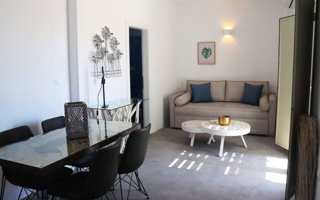 Aerenia Luxury Suites