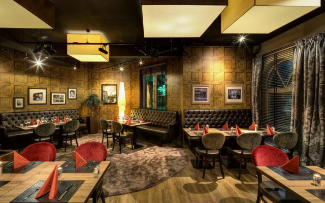 Sporthotel Racket Inn