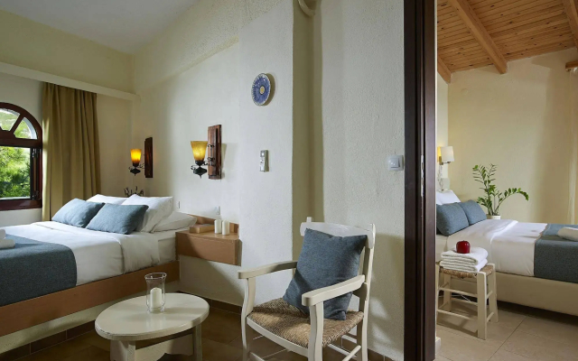 Coriva Beach Hotel & Bungalows