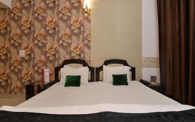 OYO 11291 Hotel Atlantis
