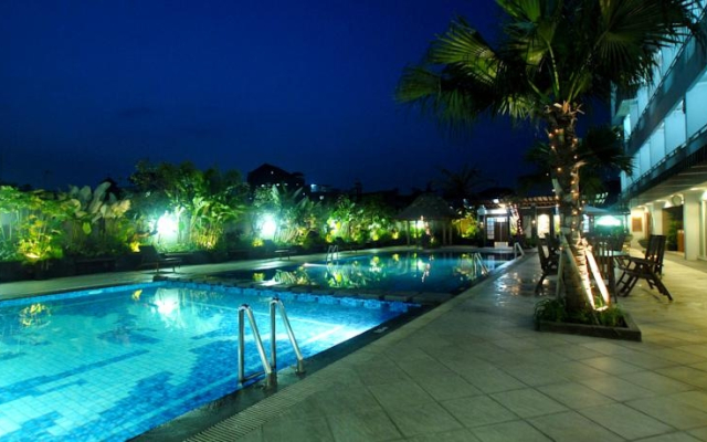 Galeri Ciumbuleuit Hotel