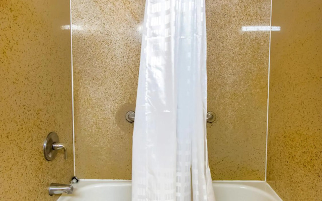 Hotel Morgantown & Conference Center