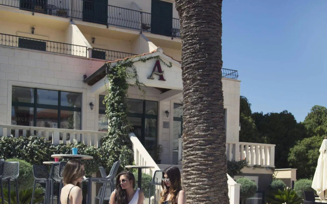 Hotel Aquarius