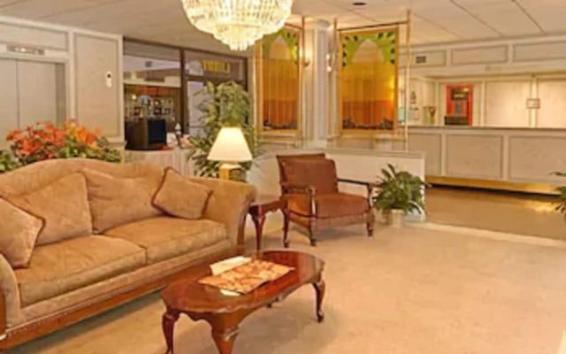 Ramada Paintsville Hotel & Conference Center