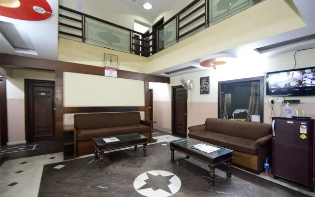 OYO 2289 Hotel Radha Palace