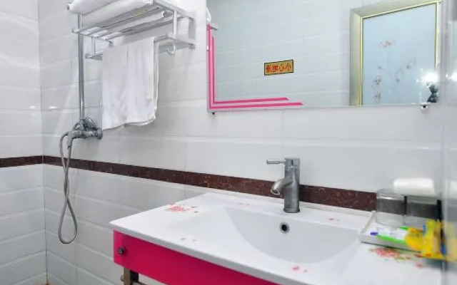 Meilun Express Hotel