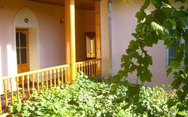 Jahongir Guest House